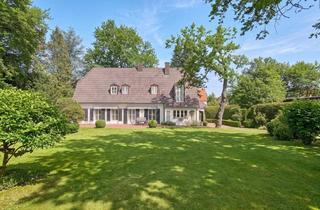 Villa kaufen in 82166 Gräfelfing, Äußerst charmante Altbauvilla mit prachtvollem Garten und Pool