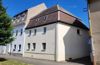 Haus kaufen in 04758 Oschatz, Charakteristisches Reihenendhaus im Herzen von Oschatz!