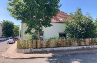 Einfamilienhaus kaufen in 06636 Laucha, Einfamilienhaus mit Reparatur- und Fertigstellungsbedarf in Laucha