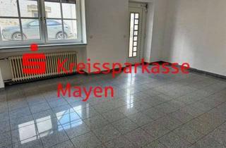 Büro zu mieten in 56637 Plaidt, Attraktive Gewerbeeinheit mit Büroflächen und großer Lagerhalle