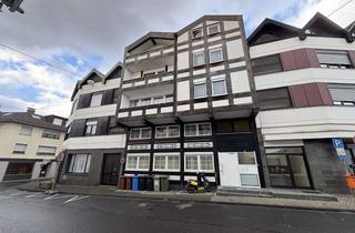 Anlageobjekt in 53619 Rheinbreitbach, Mehrfamilienhaus mit starker Rendite und Potential