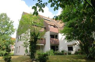 Wohnung kaufen in 90547 Stein, Kapitalanlage: Vermietete 3 Zi.-DG ETW in Stein - West / Wohnung kaufen