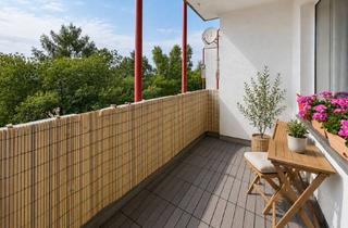Wohnung kaufen in 57076 Siegen, Attraktive 3-Zimmer-Eigentumswohnung mit Balkon