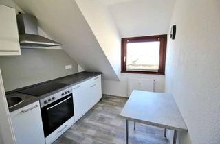 Wohnung mieten in 28201 Buntentor, Neustadt 2 Zimmer - klein und fein - Dachgeschoss Nä. Hochschule, Airport, City
