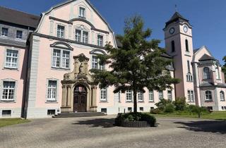Wohnung mieten in Am Marianum 34, 41464 Neuss, Am Marianum: modernisierte 3-Zimmer-Wohnung, Altbau mit Terasse