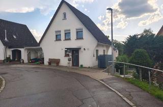 Einfamilienhaus kaufen in 72280 Dornstetten, Attraktives Einfamilienhaus mit viel Charme und Potenzial