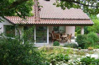 Einfamilienhaus kaufen in 65232 Taunusstein, Großzügiges modernes freistehendes Einfamilienhaus mit traumhaftem Garten in Taunusstein/Neuhof