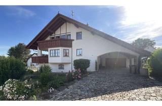 Haus kaufen in 72184 Eutingen, Architektenhaus im hochwertigen Landhausstil, 3-Fam.-Haus mit 260 m² Wohnfläche, 1090 m² Grundstück