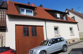 Doppelhaushälfte kaufen in Friedrichstr., 75056 Sulzfeld, Für Macher statt Mitläufer - Doppelhaushälfte mit großer Werkstatt!