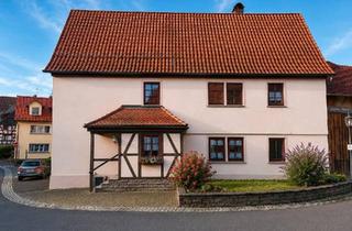 Einfamilienhaus kaufen in 97650 Fladungen, Fladungen - Großzügiges Einfamilienhaus mit Scheune & Garage in der Rhön