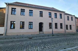 Mehrfamilienhaus kaufen in 14943 Luckenwalde, Luckenwalde - Mehrfamilienhaus kernsaniert