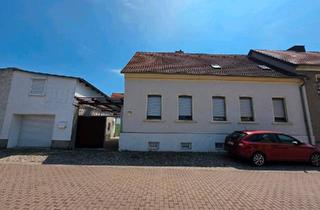 Einfamilienhaus kaufen in 39443 Staßfurt, Staßfurt - Einfamilienhaus mit Nebengelass und gepflegten Garten