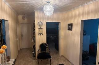 Wohnung kaufen in 24768 Rendsburg, Rendsburg - Komplett renovierte 4 Zimmer Eigentumswohnung 93qm