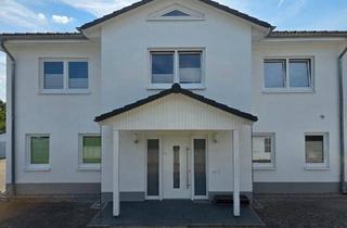 Haus kaufen in 35460 Staufenberg, Staufenberg - PraxisBürogebäude auch zum Wohnhaus umnutzbar