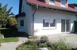Einfamilienhaus kaufen in 18236 Kröpelin, Kröpelin - DHH in ruhiger Lage im Stadtkern von Kröpelin