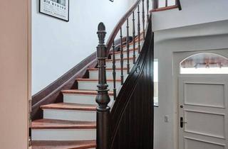 Villa kaufen in 52224 Stolberg, Stolberg (Rhld.) - Stadtvilla mit traumhaftem Garten im Grünen