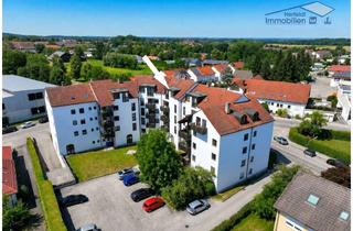 Wohnung kaufen in 86899 Landsberg, Bezugsfrei! Stilvoll geräumige 2-Zimmer-Dachgeschosswohnung mit herrlichem Alpenfernblick und Aufzug