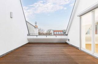 Wohnung kaufen in Uhlandstraße 45, 10719 Wilmersdorf, Uhlandstraße 45 – Stilvolle, frisch renovierte Dachgeschosswohnung im herrschaftlichen Altbau!!