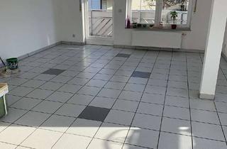 Wohnung mieten in 71696 Möglingen, Großzügige 4-Zimmer-Wohnung mit 104 m², 2 Balkonen & Stellplatz in Möglingen