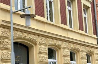Wohnung mieten in Bergstraße 27, 19055 Schelfstadt, Attraktive 4-Zimmer-Wohnung mit Balkon