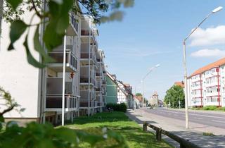 Wohnung mieten in Breite Straße 21, 39261 Zerbst, Sanierte 2-Raumwohnung mit Balkon im Erdgeschoss