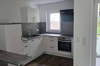 Wohnung mieten in Haferweg, 74924 Neckarbischofsheim, Geschmackvolle 3-Raum-Wohnung mit gehobener Innenausstattung mit Balkon und EBK in Untergimpern