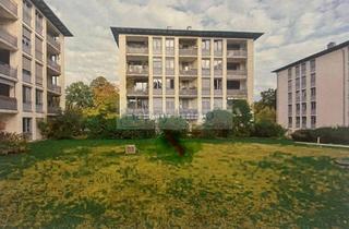 Wohnung kaufen in 82319 Starnberg, Starnberg - Söcking / 3 Zimmerwohnung mit Hobbyraum / Terrasse / TG / Parklanlage