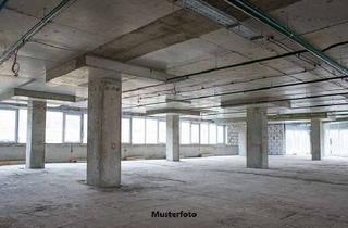 Garagen kaufen in Schwertstr. XXX, 42651 Solingen-Mitte, TG-Stellplatz