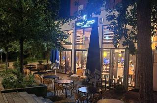 Gastronomiebetrieb mieten in 85354 Freising, Stylisches Restaurant mit großer Glasfront und hochwertiger Einrichtung