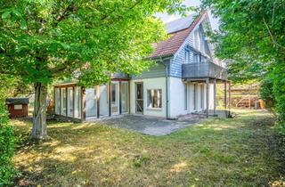 Haus kaufen in 86923 Finning, Wohnidylle - Architektenhaus mit 2 Wohneinheiten und PV-Anlage in Finning
