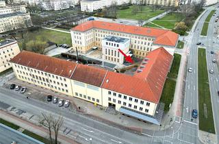 Haus kaufen in Straße Der Republik 26, 15890 Eisenhüttenstadt, Gewerbeobjekt (ehem. Postgebäude) mit Hofanlage angrenzend zum Rathaus