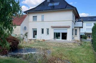 Haus kaufen in 32139 Spenge, Sanierungsbedürftiges Wohnhaus in Spenge