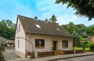 Haus kaufen in 31028 Gronau, Charmantes EFH mit Innenhof und Nebengebäude – Ideal für Handwerker & Modernisierer