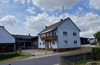 Haus kaufen in 91484 Sugenheim, Großzügiges Anwesen in Krautostheim mit starker finanzieller Rückendeckung!