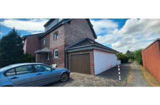 Einfamilienhaus kaufen in 47506 Neukirchen-Vluyn, Alltagstaugliches Einfamilienhaus mit viel Platz in Neukirchen-Vluyn