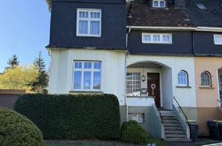 Doppelhaushälfte kaufen in 58636 Iserlohn, Charaktervolle Doppelhaushälfte mit großem Grundstück in begehrter Wohnlage von Iserlohn-Wermingsen
