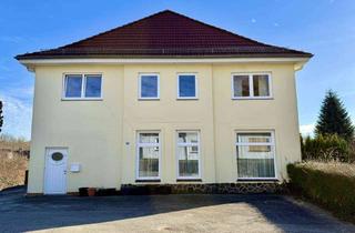 Mehrfamilienhaus kaufen in 24145 Wellsee, Solide Kapitalanlage mit Entwicklungspotenzial – Mehrfamilienhaus mit drei Wohnungen