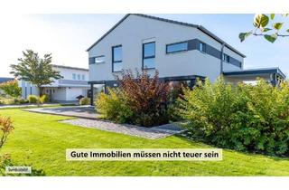 Mehrfamilienhaus kaufen in Pflichtendorfer Str. XXX, 04610 Meuselwitz, Solides Mehrfamilienhaus mit drei Wohnungen und Carport
