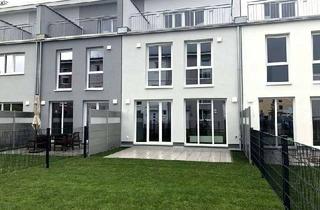 Haus mieten in 12307 Lichtenrade, grosszügiges Reihenhaus mit fünf Zimmern im VILLAGE LICHTENRADE !