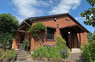 Haus mieten in 24558 Henstedt-Ulzburg, *Schön gelegener Bungalow sucht neue Bewohner mit Kreativität und handwerklichem Geschick !!!*