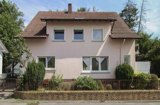 Anlageobjekt in 61352 Bad Homburg, Viel Platz für Generationen – Zweifamilienhaus mit Garten & großem Potenzial in Bad Homburg