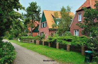 Anlageobjekt in Dachsweg XXX, 52222 Stolberg (Rheinland), Dreifamilienhaus nebst Garten und Doppelgarage + Kapitalanlage +