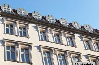 Anlageobjekt in Schwarzburger Straße XXX, 99326 Stadtilm, Historisches Mehrfamilienhaus mit Gartenhaus, Gewächshaus und Laube