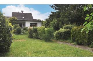 Grundstück zu kaufen in 40591 Wersten, Sanieren oder neubauen: EFH, 6 Zimmer, sehr großes Grundstück, Garage