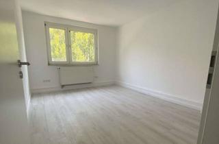 Wohnung mieten in 50823 Ehrenfeld, Wohnen mit Charakter: 2-Zimmer WG-geeignete Wohnung Köln-Ehrenfeld