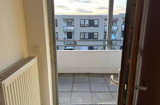 Wohnung mieten in Schoberstraße 31-31d, 63743 Aschaffenburg, Frisch renoviert: 2-Zimmer-Wohnung mit Balkon und Aufzug in Aschaffenburg