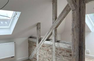 Wohnung mieten in 38350 Helmstedt, Charmante Altbauwohnung im DG - Wohnen mit Geschichte und Charakter