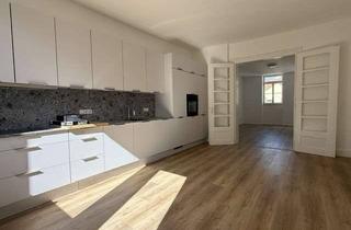 Wohnung mieten in 63452 Hanau, Maisonette im stilvollen Altbau - Erstbezug nach Sanierung.
