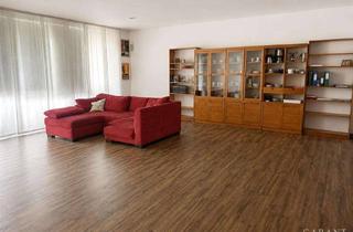 Wohnung mieten in 74889 Sinsheim, Großzügige barrierearme 5 Zimmer-Erdgeschoss-Wohnung mit Gartenanteil, Terrasse und Garage