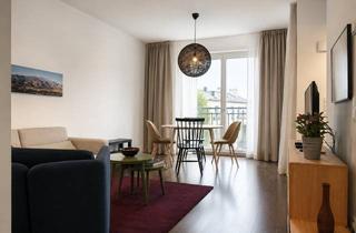 Wohnung mieten in Seydelstraße, 10117 Mitte, Teilmöblierte Wohnung I Balkon I Küche I Aufzug I Tiefgarage I unbefristet I ab August 2026